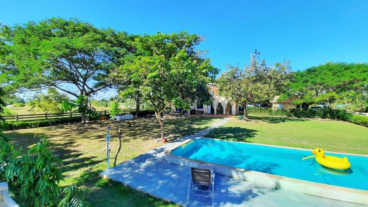 Kampu Nature Pool Villa Rayong Luaran gambar